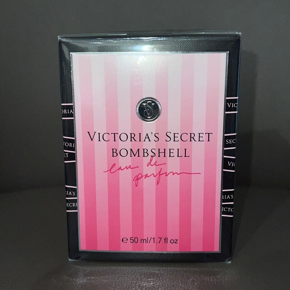 Victoria’s Secret Bombshell